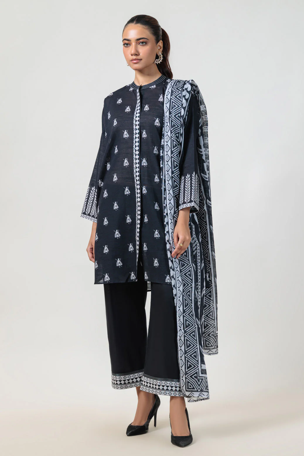 BLACK-CAMBRIC-3 PIECE (WS7243P12)