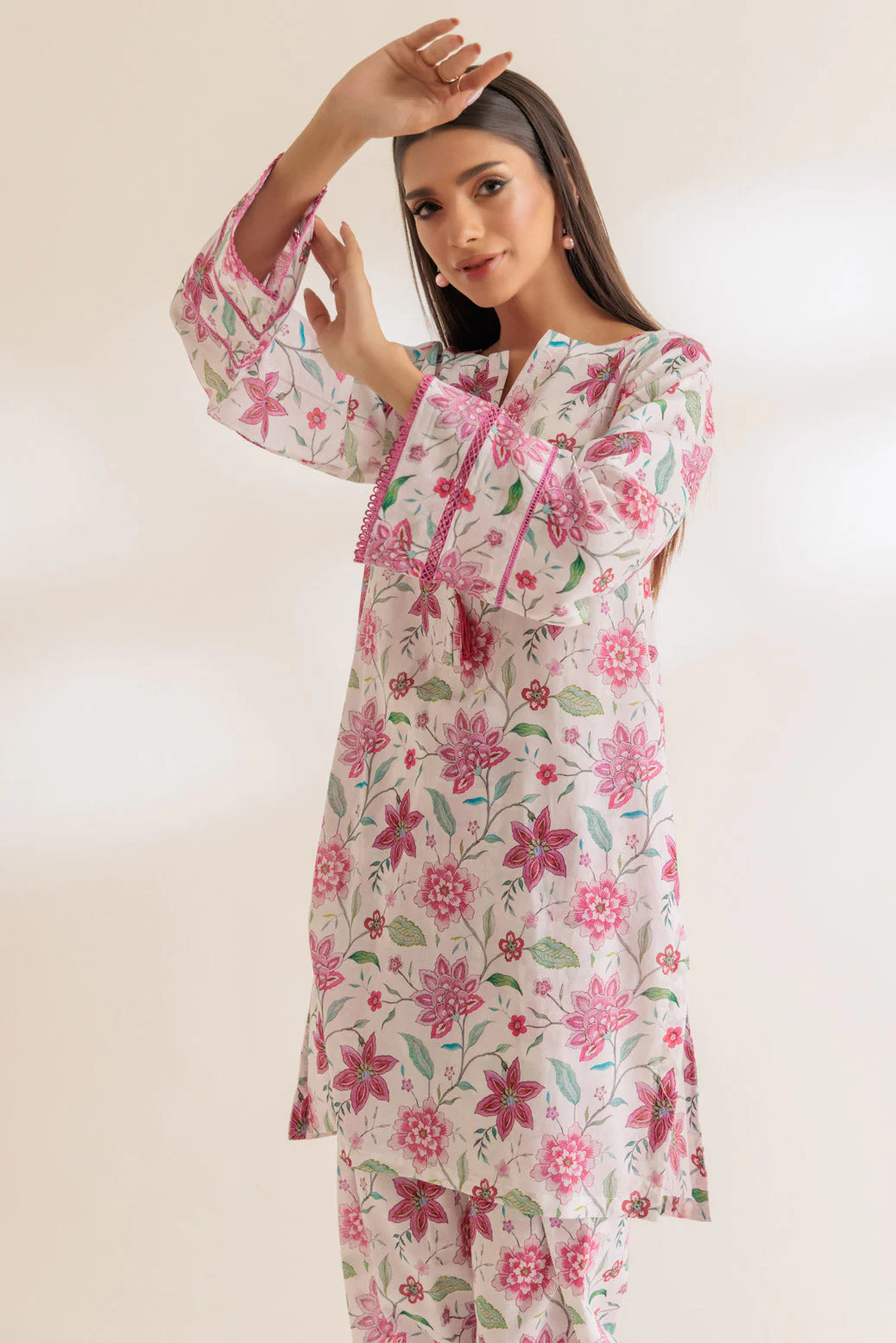 WHITE-LAWN-2 PIECE (6S24B2P032)